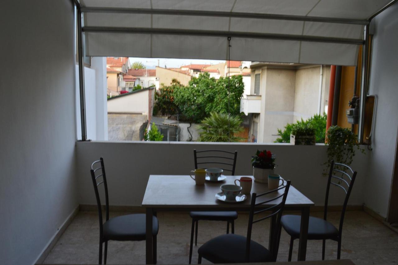 Appartamento Casa Le Sorelle Viareggio Esterno foto